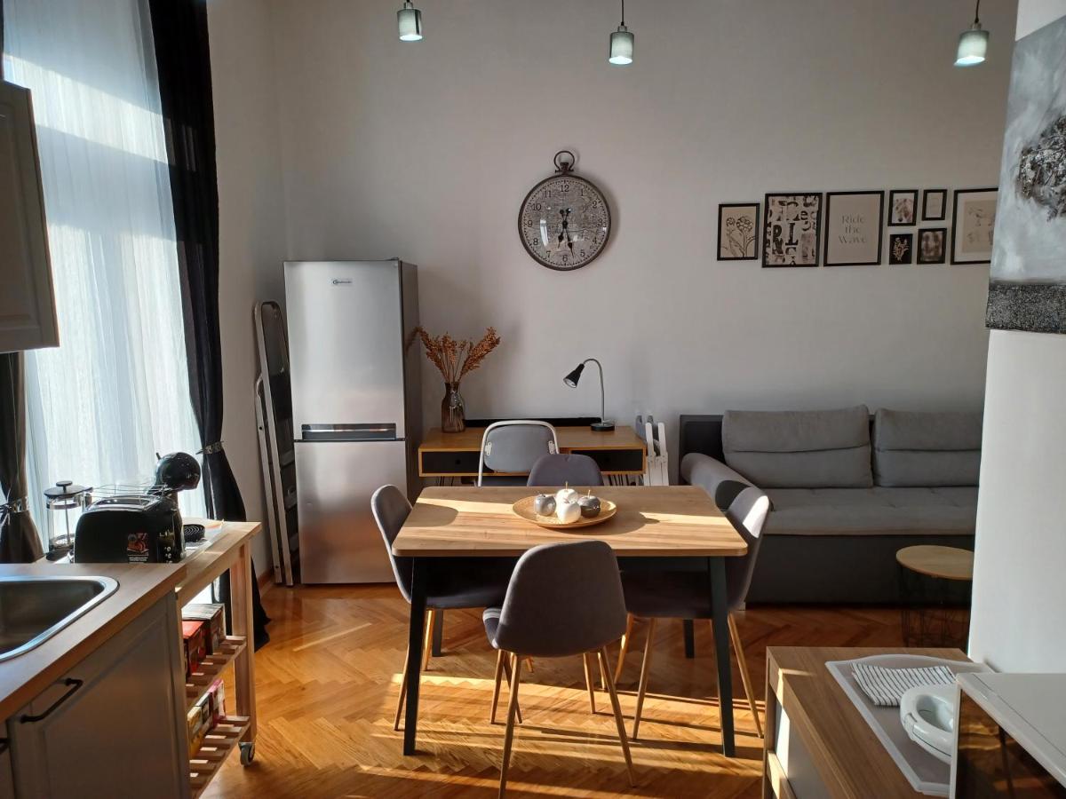 זאגרב Apartment Hesperia מראה חיצוני תמונה